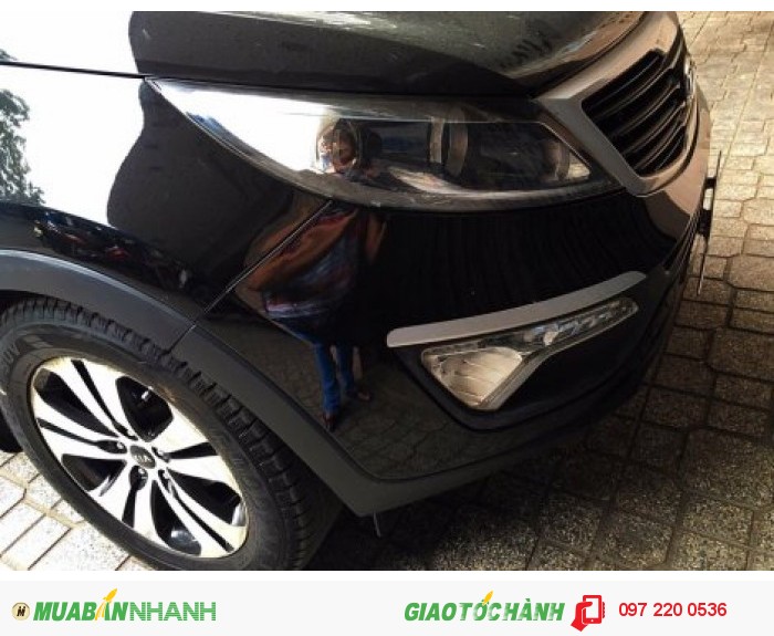Cần bán xe KIA SPORTAGE 2.0 TLX đời 2010, nhập khẩu nguyên con nội địa Hàn Quốc màu đen