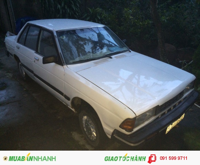 Cần tiền trả nợ thanh lý gấp xe Nissan Bluebird