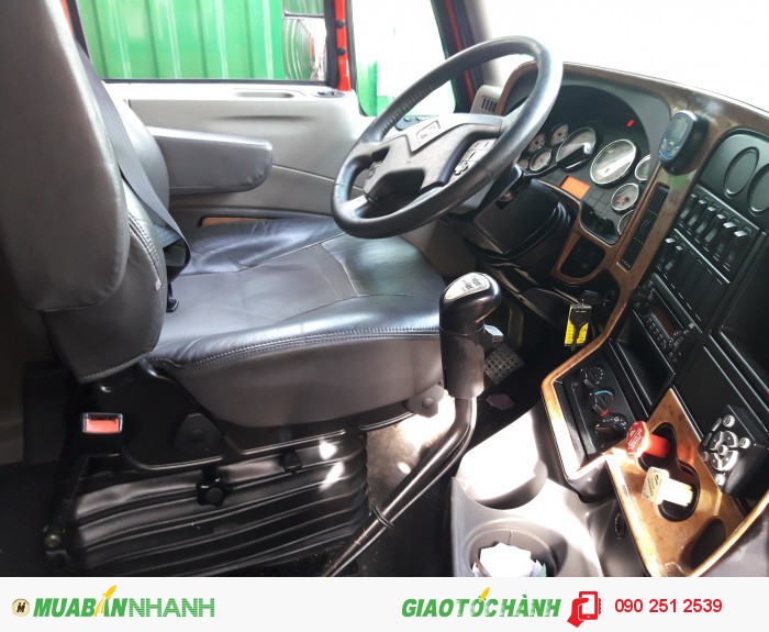 Đầu kéo mỹ hoàng huy