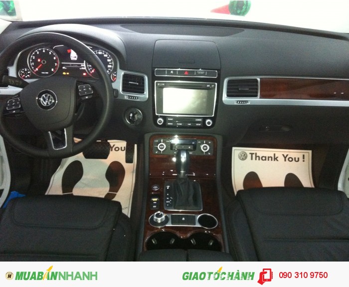 Đẳng cấp dành cho quý doanh nghiệp Volkswagen Touareg 3.6 ưu đãi 5% giá xe