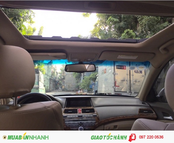 (HONDA) Accord màu trắng bản full