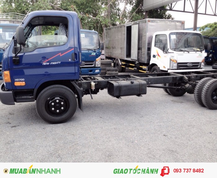 Hyundai HD700 tải trọng 7,1 tấn hàng nhập khấu CKD