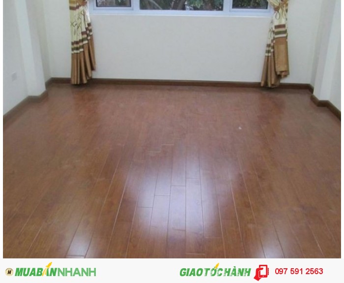 Bán nhà Mới,SĐCC , Ngõ phố Ngũ Nhạc - Lĩnh Nam. Dt 33m2x4t giá 1.5 Tỷ.