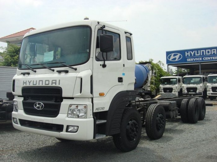 Bán xe tải Hyundai HD 310, xe nhập, giá tốt giao xe toàn quốc