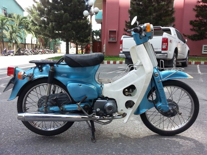 Honda Cub 50cc Mới Đẹp Lưu Thông Không Cần Bằng Lái Cho HS SV...