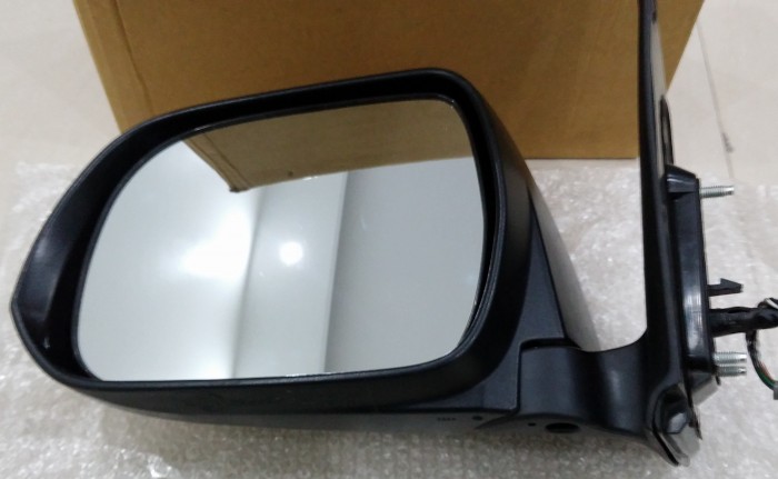 Gương chiếu hậu Toyota Fortuner, Kính chiếu hậu Fortuner 2012-2016