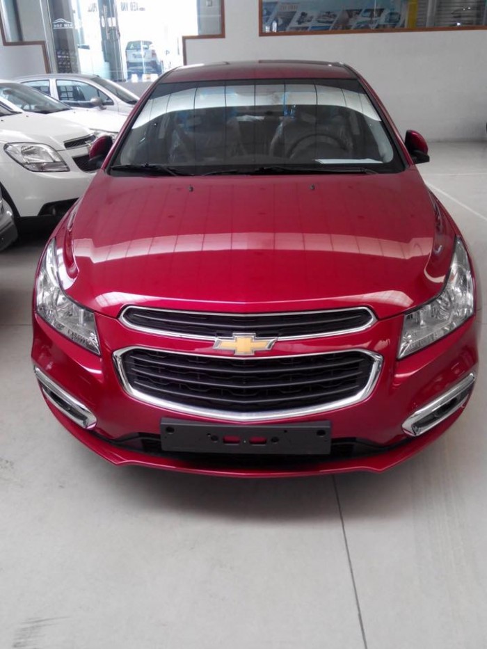 Chevrolet Cruze LTZ khuyễn mãi lớn tháng 9
