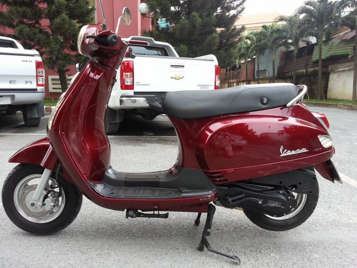 Vespa LX 125 Korea 2016 Mới Sử Dụng 2000 Km Mới Đẹp Long Lanh Như Xe Thùng