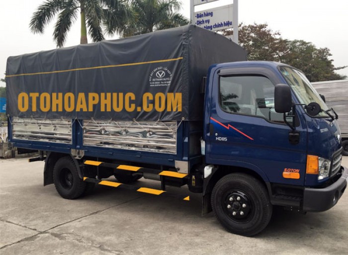 Xe tải Hyundai 5.5 tấn HD88 thùng mui bạt