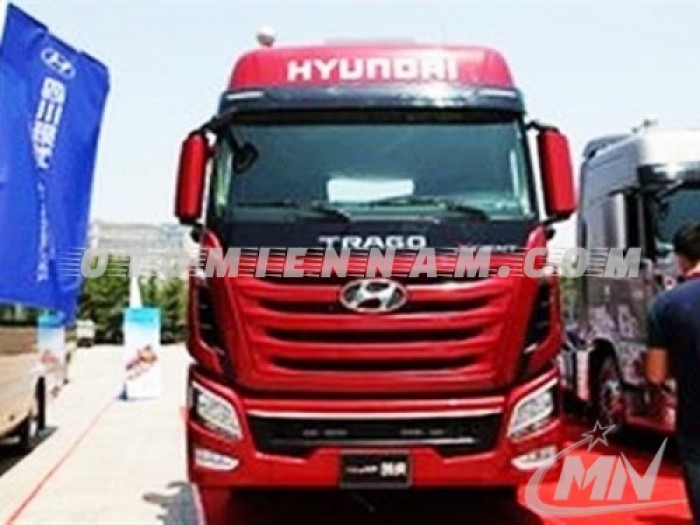 Đại lí phân phối độc quyền Hyundai HD360 thùng dài 9.7m