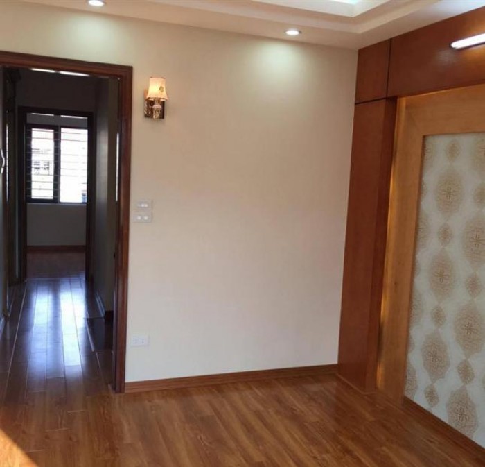 Bán nhà ngõ 462 Đường Bưởi,DT 50m2.Giá 8,3 tỷ