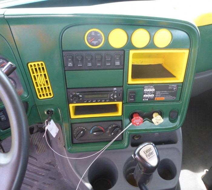 2013 international prostar không giường nk mỹ( còn duy nhất 1c màu xanh)
