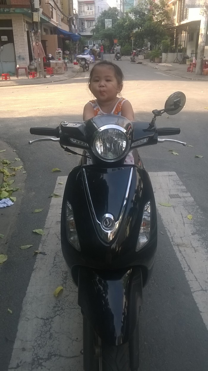 Xe SYM attila Elizabeth màu đen biển số thành phố chính chủ