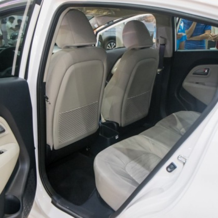 Kia Rio - nguyên bản nhập từ Hàn Quốc - ưu đãi giá sàn tốt nhất cho khách hàng tại Quảng Ninh