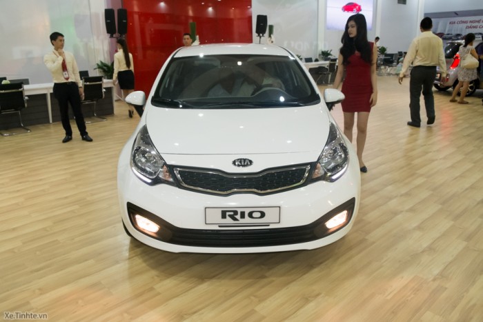 Kia Rio - nguyên bản nhập từ Hàn Quốc - ưu đãi giá sàn tốt nhất cho khách hàng tại Quảng Ninh