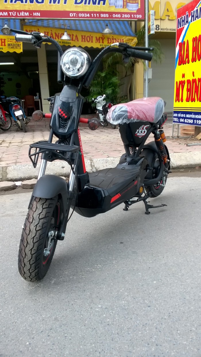 Xe giant m133 ( xe bò điên)