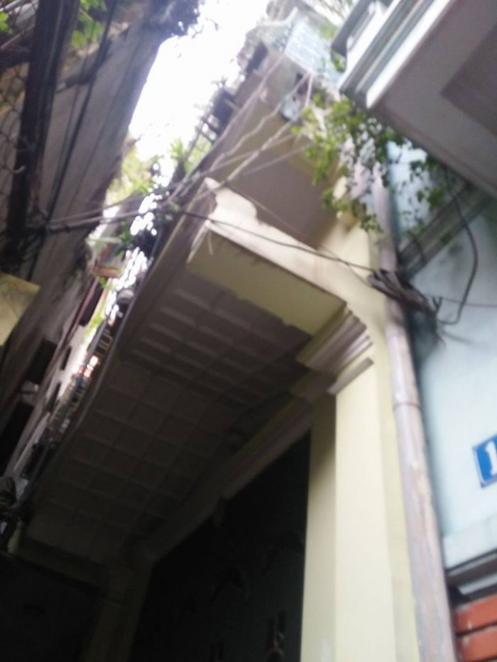 Bán nhà Giá 3,5 tỷ Khu PL Nguyễn Phong Sắc.DT 34m2