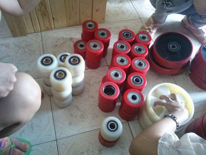 Bán nhanh xe nâng tay cao và xe nâng siêu thấp ĐÀ NẴNG