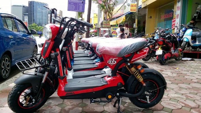 Xe bò điên, giant m133, 133s