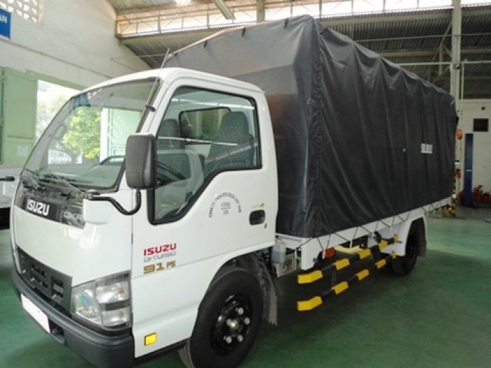 Xe tải Isuzu 2T2 thùng mui bạt ( Vào thành phố được)