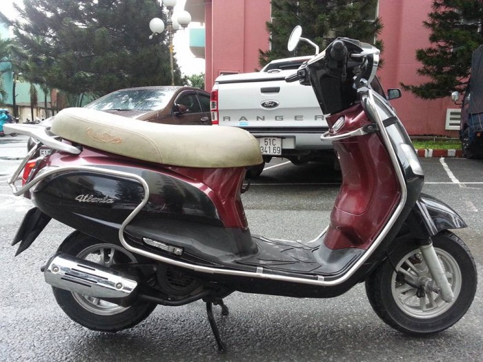 YMH 125cc kiểu dáng Elizabeth Chất Luợng Châu Âu Xe Nhập Khẩu Nguyên Thùng