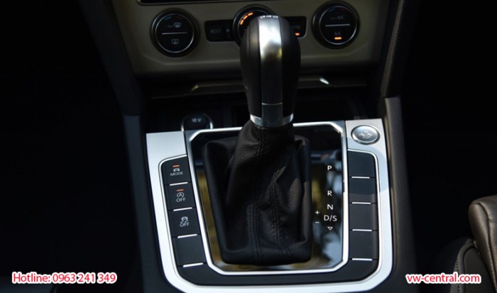Volkswagen Passat, nhập khẩu chính hãng, giá tốt, ưu đãi lớn