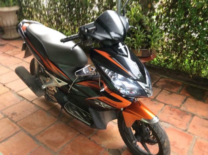 Cần bán xe ab thái đời 2011