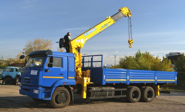 Bán xe tải Kamaz 65117 14 tấn, Kamaz 65117 15 tấn, bán Kamaz tải gắn cẩu 2016