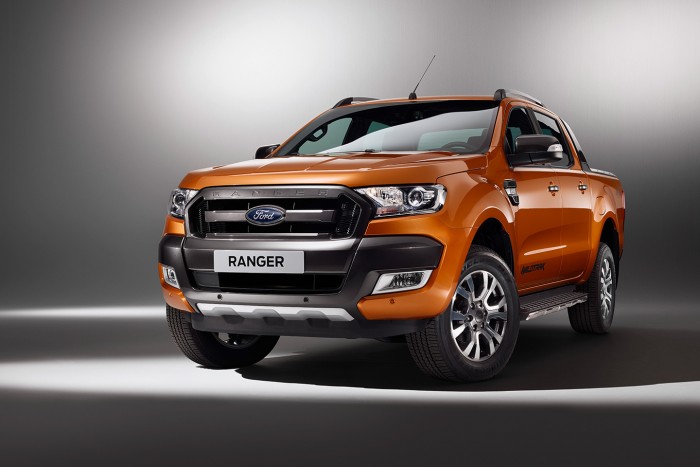 Ford Wildtrak 3.2 AT giá tốt nhất, đủ màu, giao xe ngay, liên hệ để có giá tốt