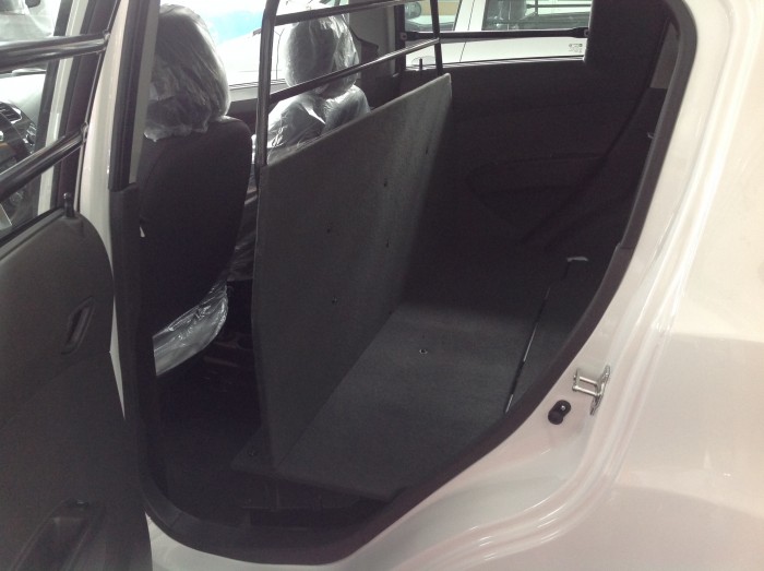 Hot hot ! xe chevrolet spark Dou khuyến mãi lớn - hỗ trợ vay 100%