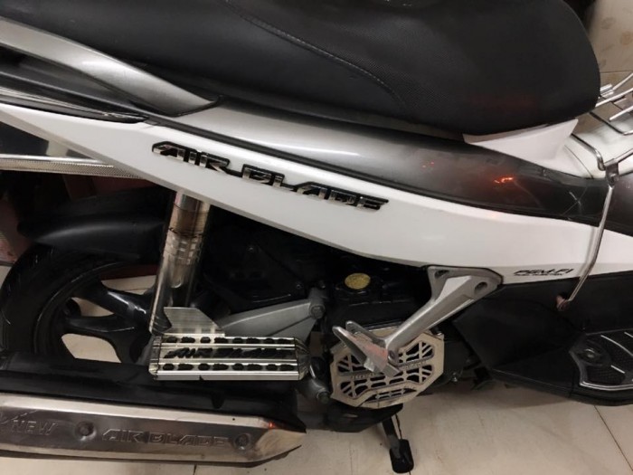 Honda airblade 110fi đầu bò trắng xám chính chủ