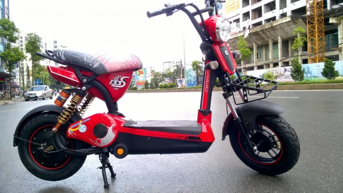 Xe điện bò điên không giảm sóc
