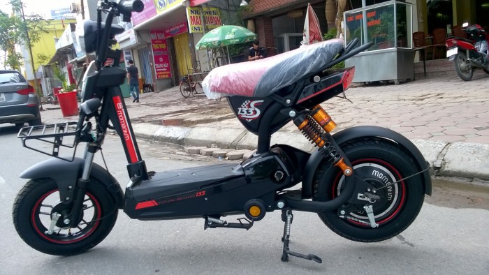 Xe điện bò điên không giảm sóc