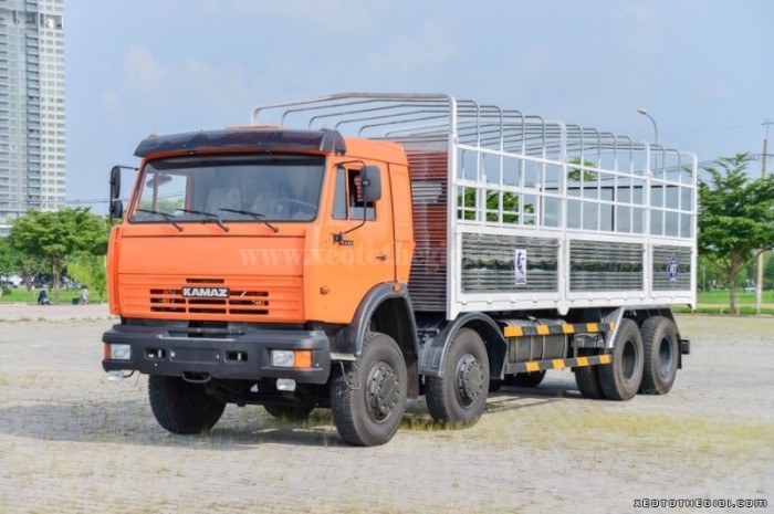 Tổng đại lý Kamaz Việt Nam, bán xe tải Kamaz 6540 giá 1 tỷ 518 triệu