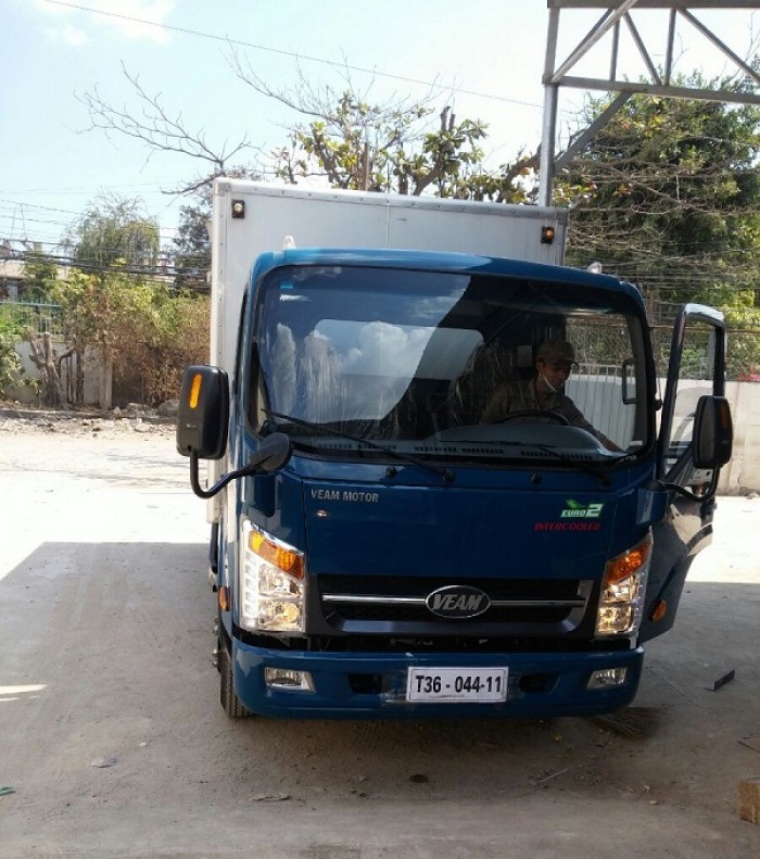 Tặng thẻ khách hàng 5 triệu khi mua xe tải veam 2 tấn VT200, động cơ hyundai thùng dài 4m35.