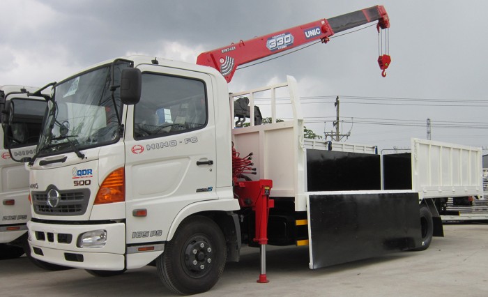 Cho thuê xe cẩu, xe nâng, xe nâng người, quận 2