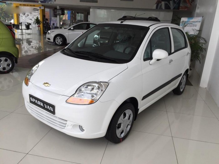 Chevrolet Spark giá ưu đãi lớn . hỗ trợ vay 95% giá trị xe lãi xuất thấp