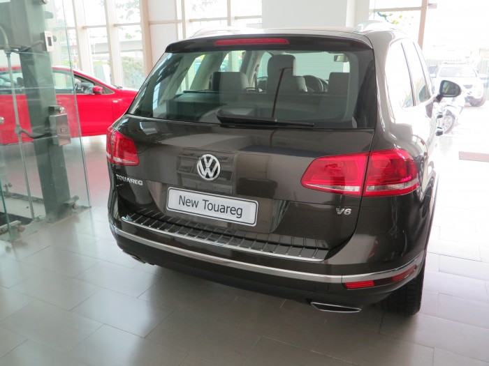 Touareg, nhập nguyên chiếc, tặng nhẫn kim cương, dán phim siêu cấp, bảo dưỡng