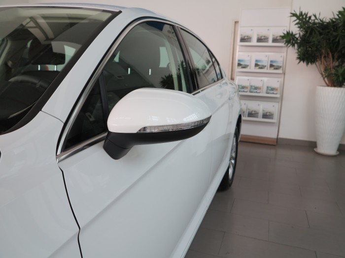 Volkswagen Passat phiên bản GP 2016, giá tốt, ưu đãi lớn