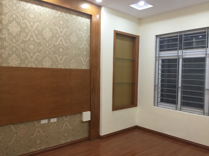 Bán nhà 40m2x5 tầng,Quan Hoa,Nguyễn Khánh Toàn,giá 3.9 tỷ