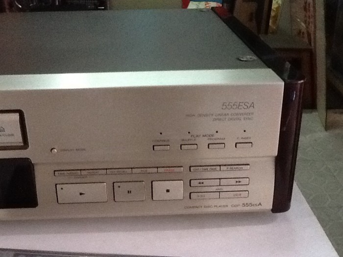 Bán chuyên CD Sony 555ESA hàng bãi mới đẹp hàng tuyển chọn