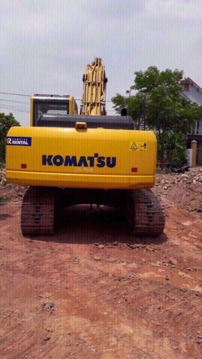 Bán máy xúc đào komatsu pc200-8