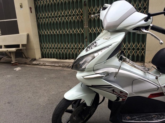 Honda Air Blade lên full Thái,BSTP, màu trắng