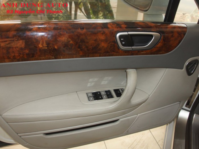 Bentley Continental Flying (2009) đẳng cấp quý tộc Anh quốc