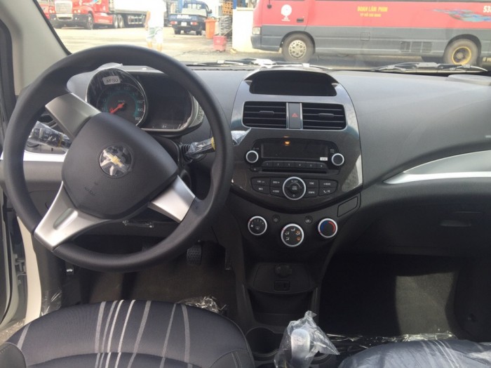Chevrolet spark lt 1.2 giá tốt kinh doanh lấy lại vốn lẹ.