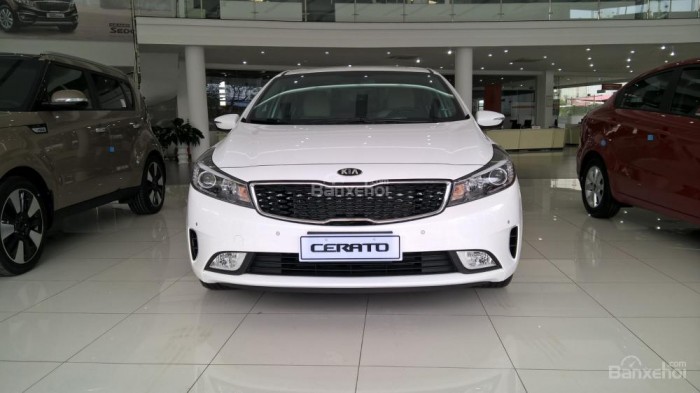 Cerato giá ưu đãi,hỗ trợ trả góp từ 70-75%,kèm quà tặng lớn