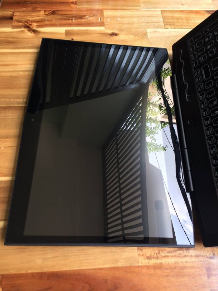 Laptop Dell Alienware M17XR3, i7, 8G, ssd128G, GTX460, giá rẻ