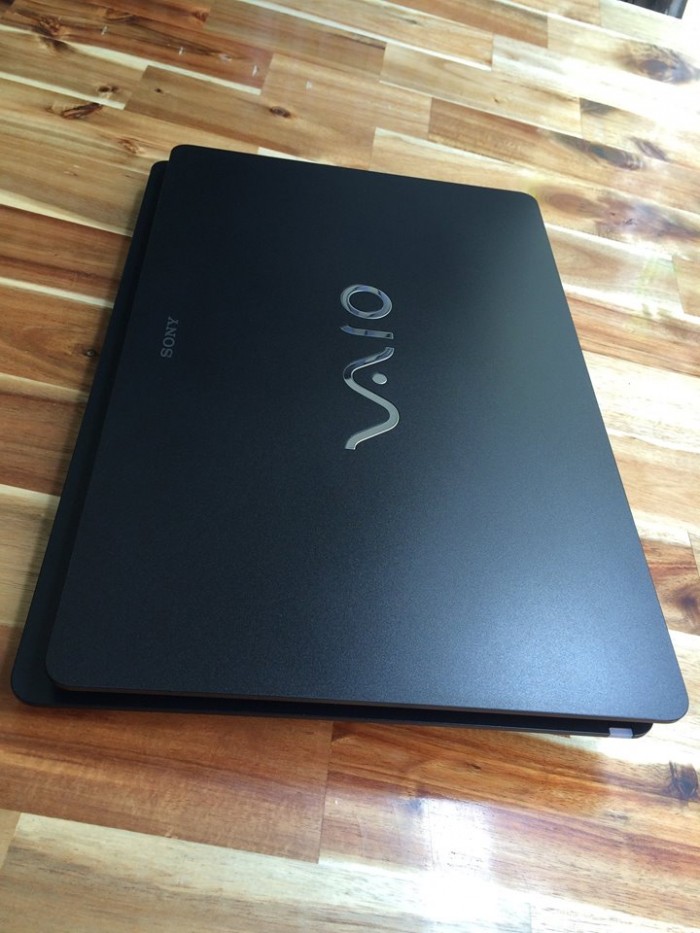 Laptop sony vaio VPCF2, i7 2670, 8G, 640G, vga1G, 16.4in,Full HD, giá rẻ