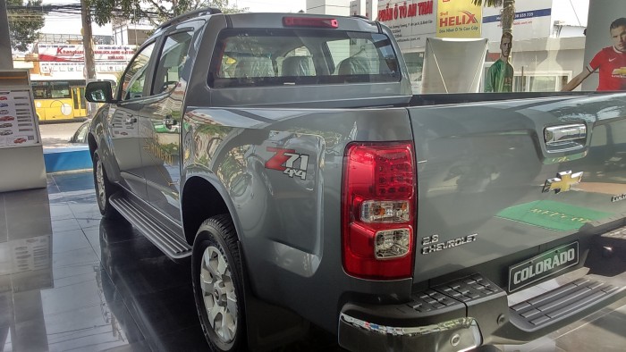 Chevrolet colorado high country phiên bảng mới nhất, ưu đãi nhất, giá tốt nhất, hổ trợ vay 100%.
