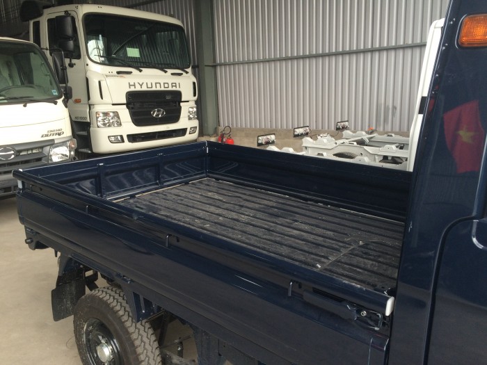 Cần bán xe SUZUKI thùng lửng 650 kg, trả trước 30% nhận xe ngay
